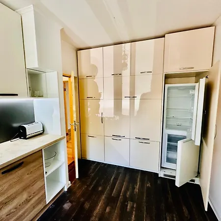 Apartment Lazur  Cozy One-bed Flat In